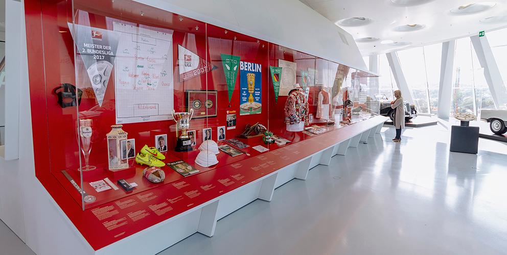 奔馳汽車博物館與品牌體驗(yàn)館設(shè)計(jì)3 奔馳汽車博物館與品牌體驗(yàn)館設(shè)計(jì)3