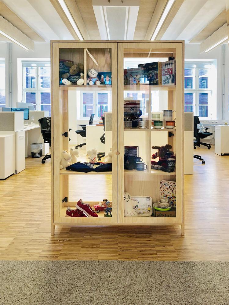 A_B_A_R___B_011_Cabinete_300dpi.jpg A_B_A_R___B_011_Cabinete_300dpi.jpg