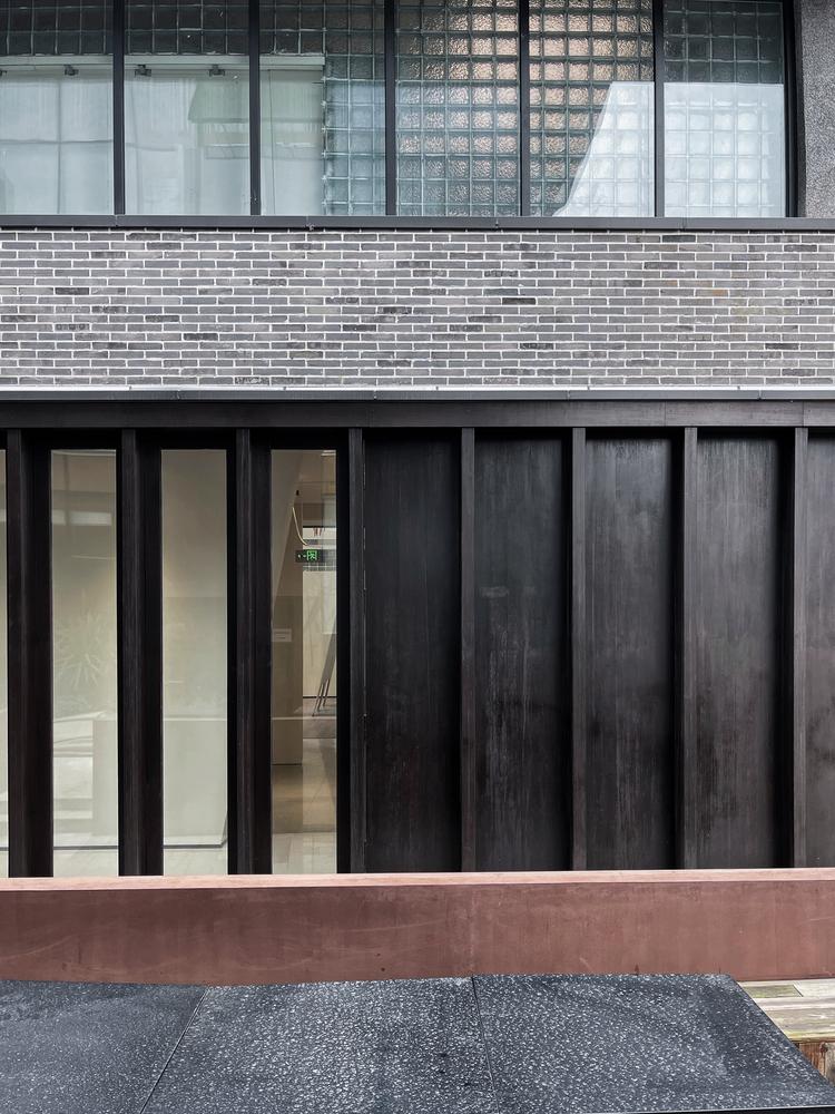 相對建筑_攝影.jpg 相對建筑_攝影.jpg