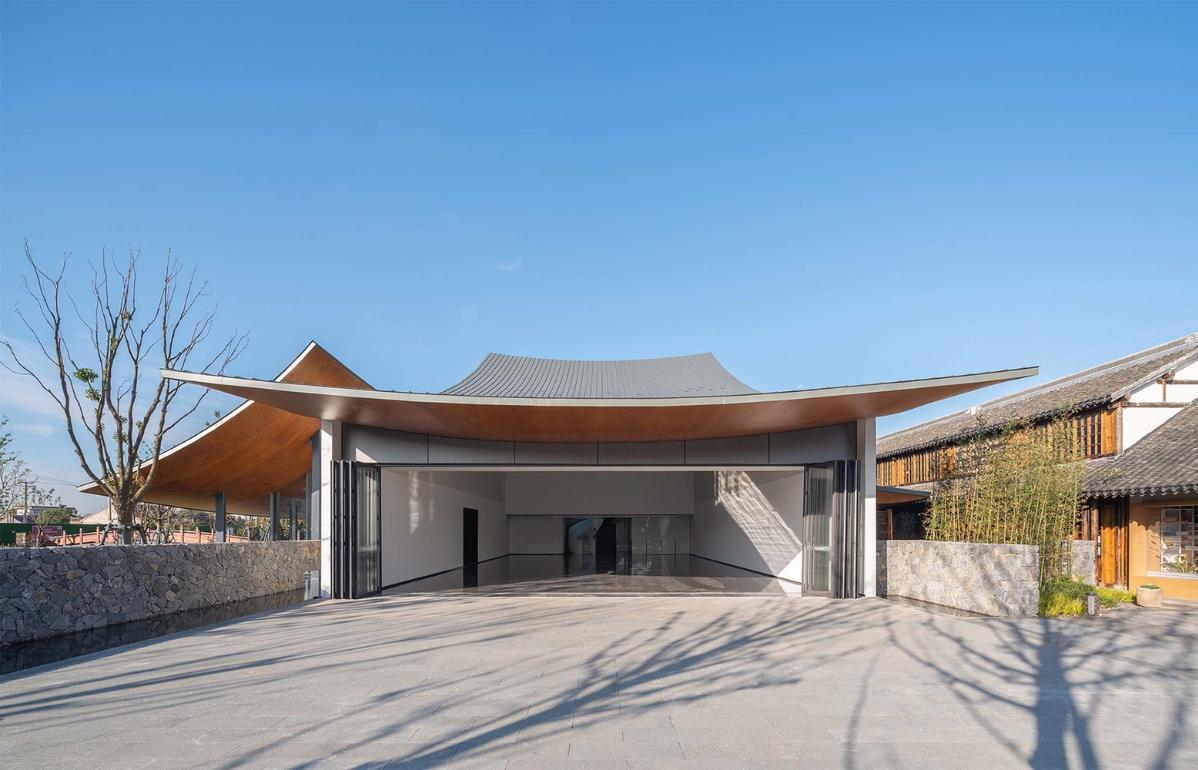 25_展廳幕墻可開啟,實現室內外展陳空間融合(開啟狀態)_?此間建筑攝影.jpg 25_展廳幕墻可開啟,實現室內外展陳空間融合(開啟狀態)_?此間建筑攝影.jpg